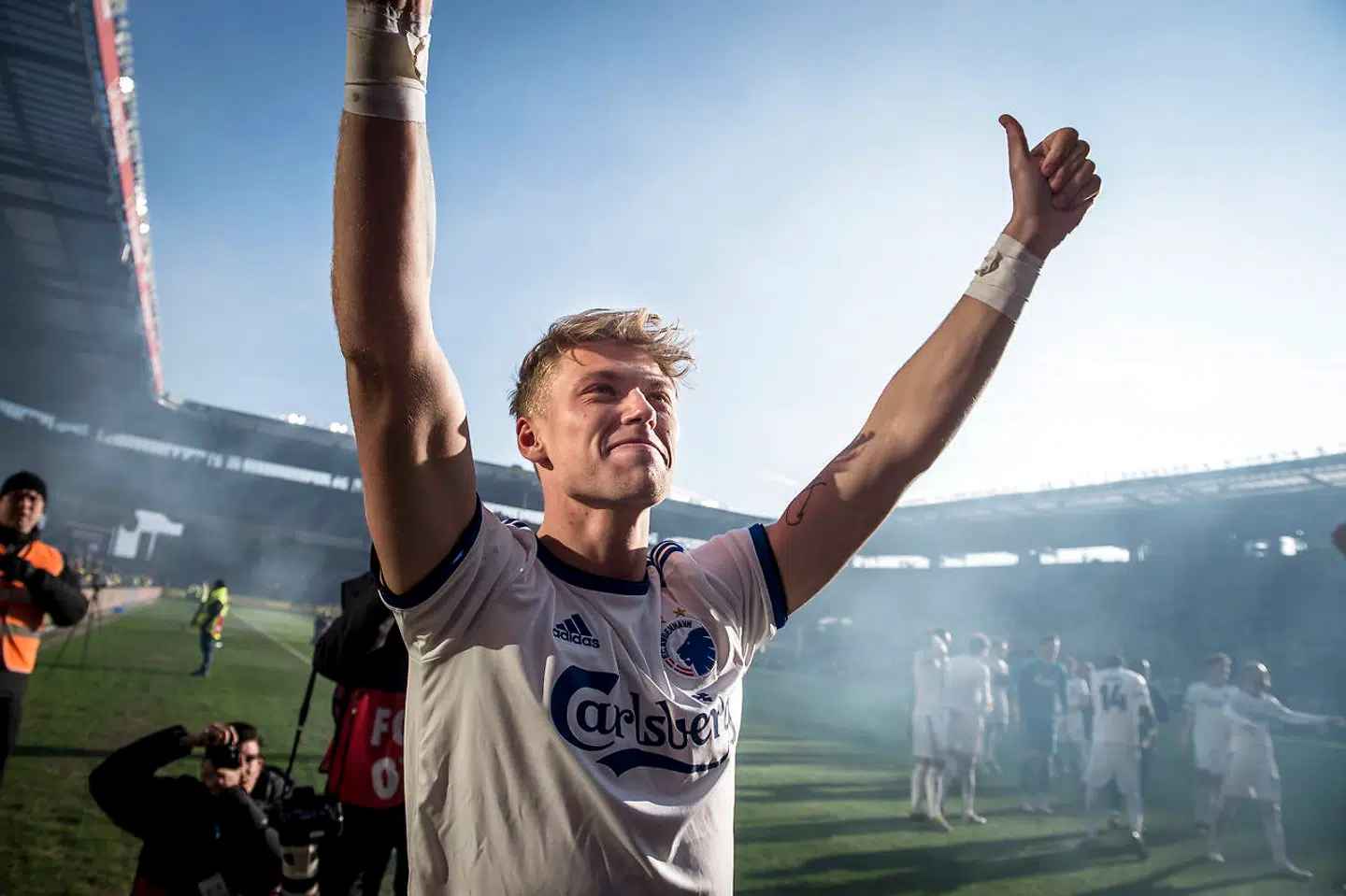 FC Københavns Viktor Fischer jubler efter Superligakampen mellem Brøndby IF og FC København på Brøndby Stadion i Brøndby, søndag den 14. april 2019. FCK vinder kampen 1-2.. (Foto: Mads Claus Rasmussen/Ritzau Scanpix)