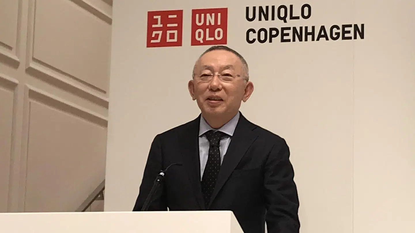 Tøjkæden Uniqlo's ejer, Tadashi Yanai, ved åbningen af den første danske butik på Strøget i København.