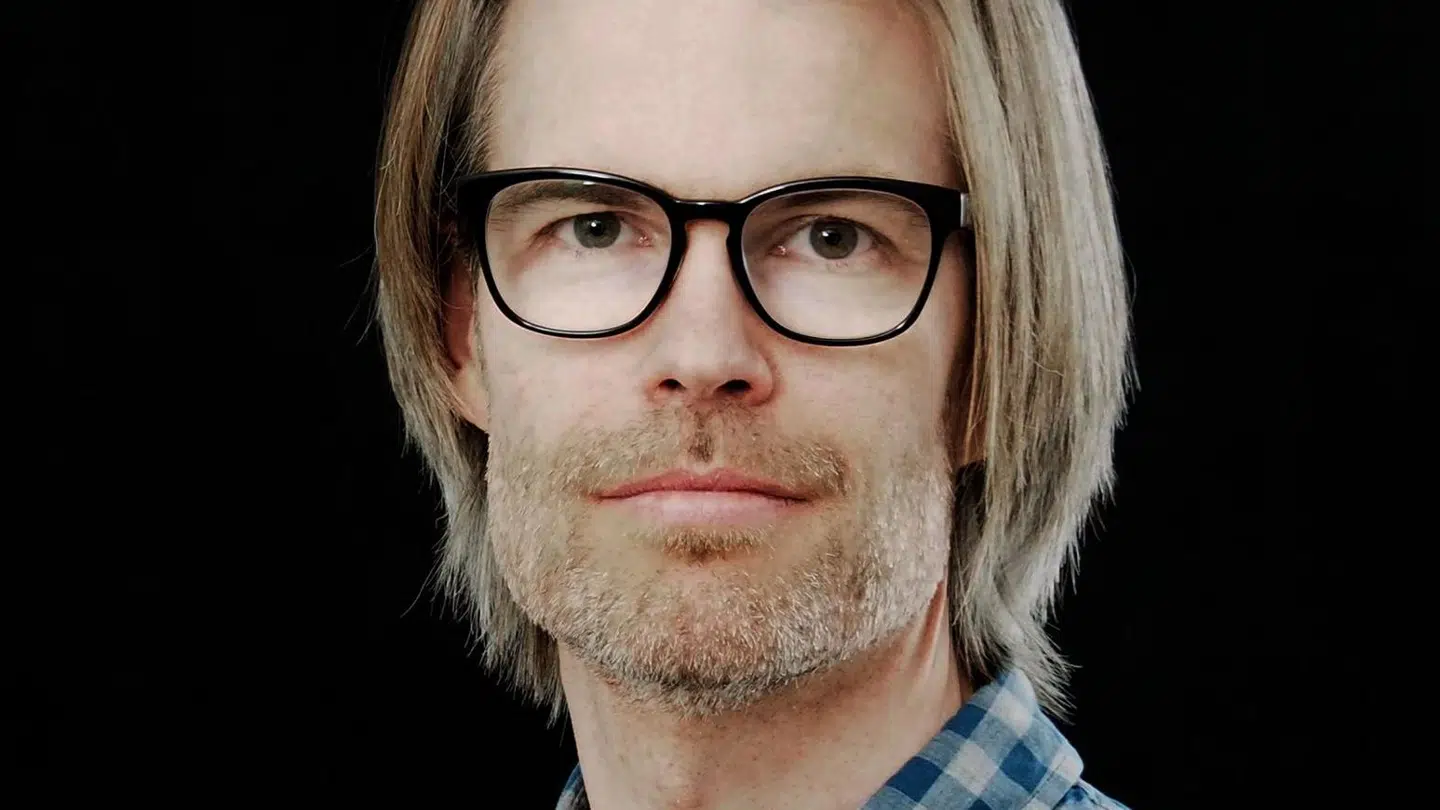 Jan Iversen har pendlet i 10 år og er bestemt ikke tilfreds med DSB's rejsekort.