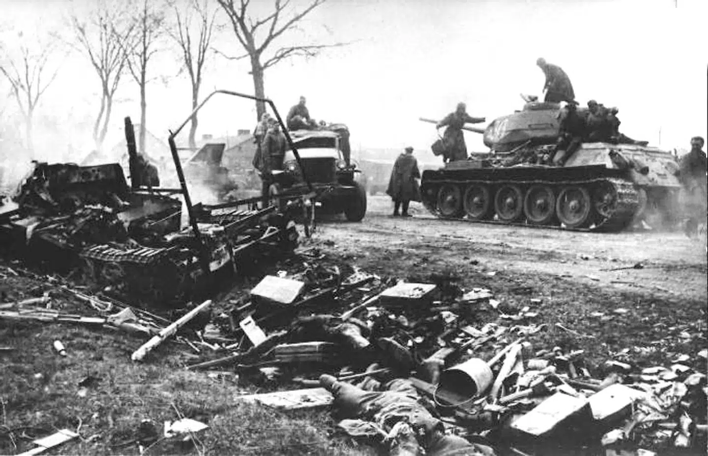 Russiske tropper rykker frem i Berlin.