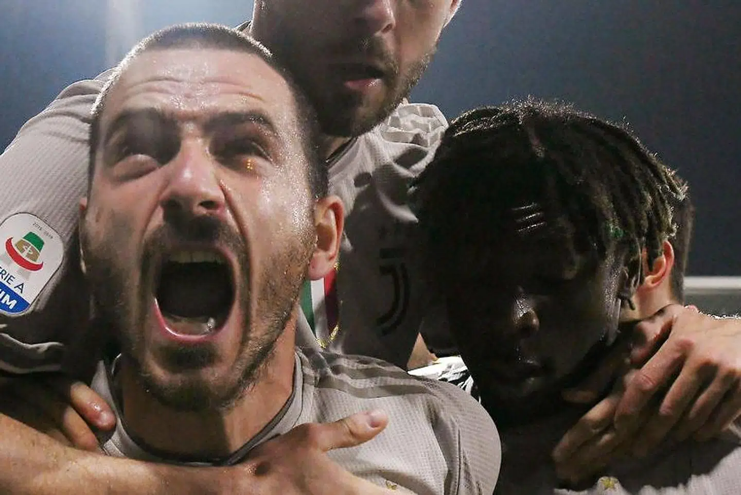 Leonardo Bonucci i jubel med Moises Kean.