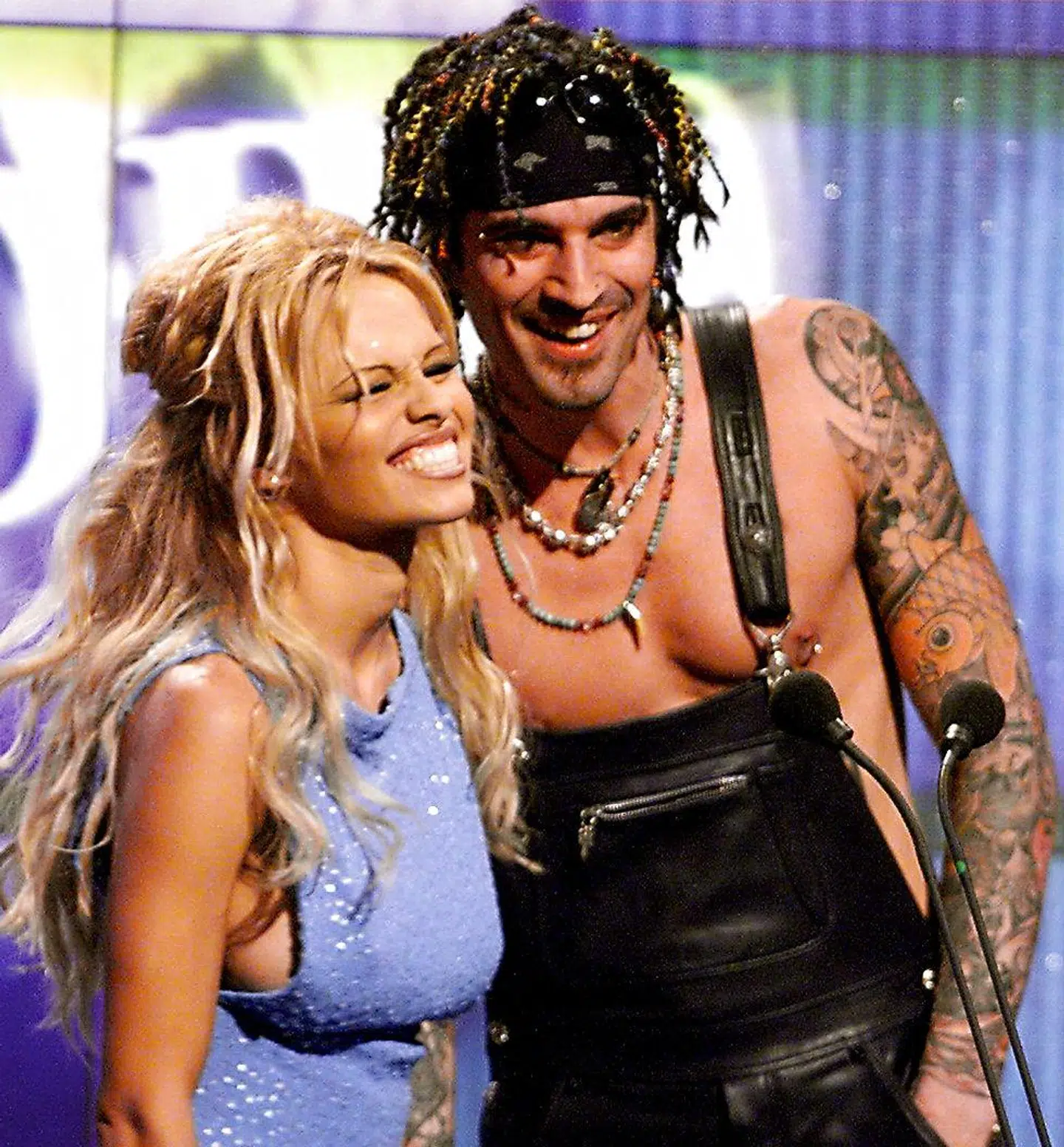 Pamela Anderson med eksmanden Tommy Lee, som hun har børnene Dylan og Brandon med.