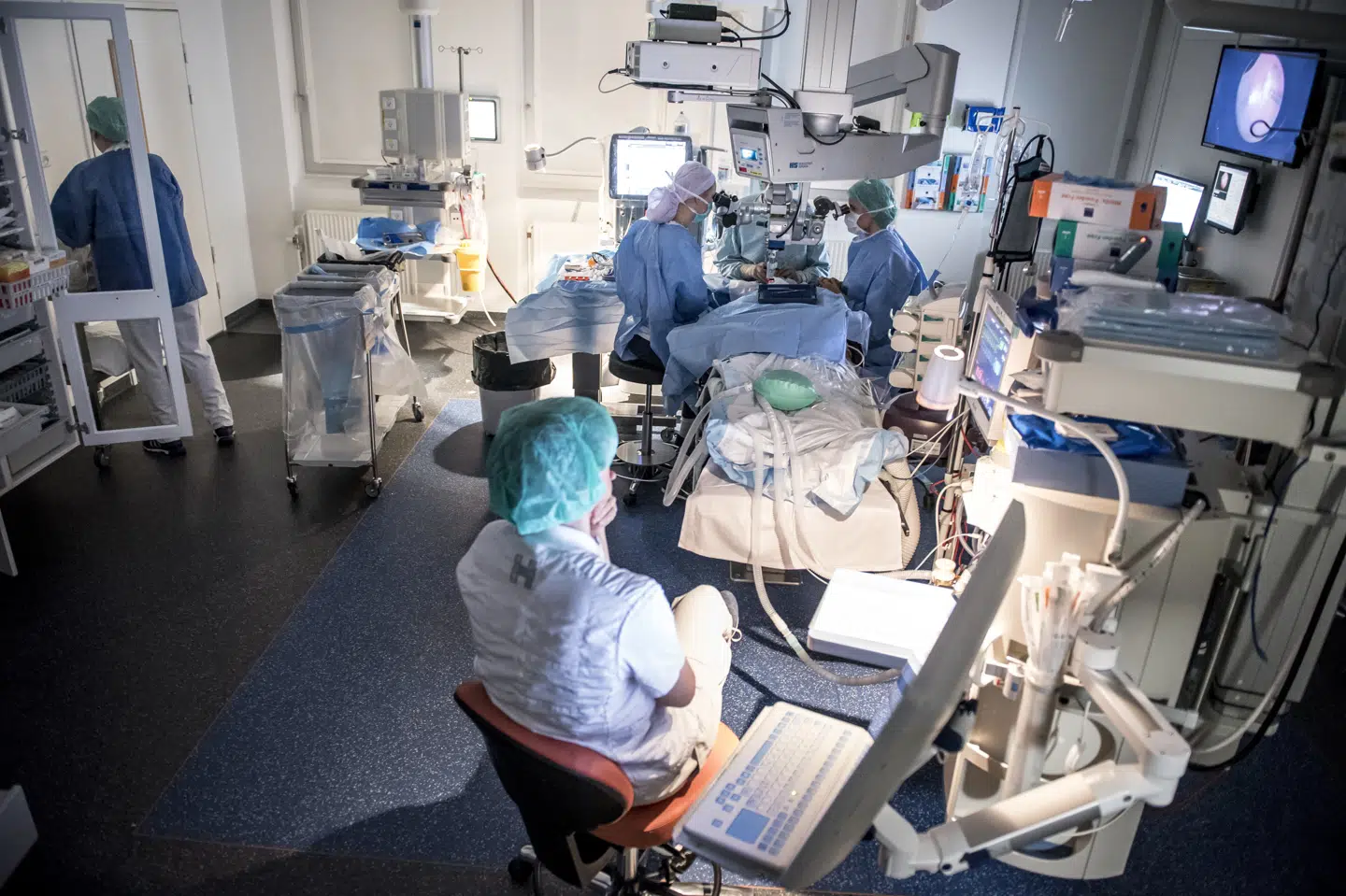 Der skal bruges ni milliarder kroner - foruden de penge, der allerede nu bruges på at drive sundhedsvæsnet - på at gennemføre en sundhedsreform, hvis regeringen og DF får lov til at bestemme. Mads Claus Rasmussen/Ritzau Scanpix