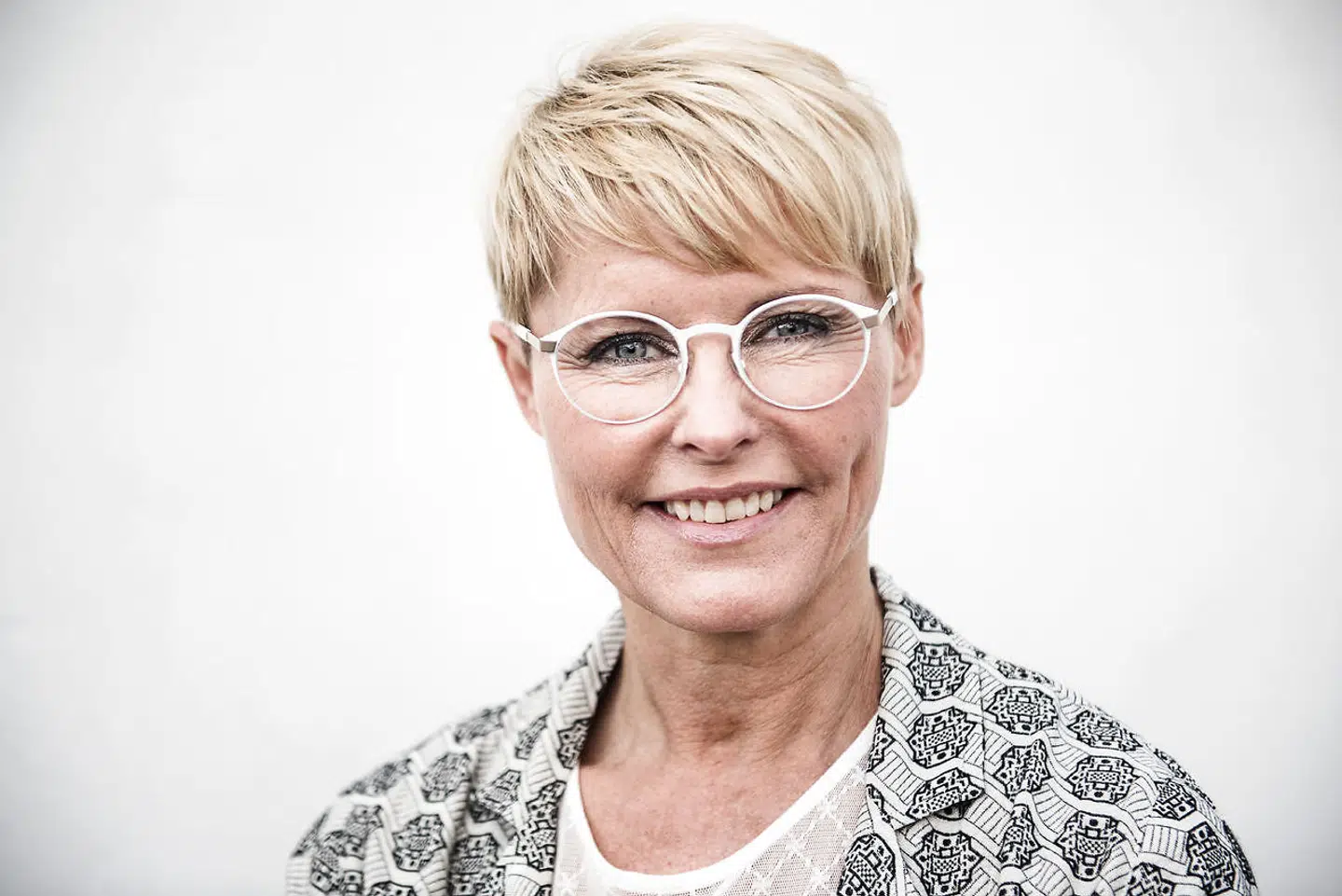 Line driver bloggen 'På bloggen med Line', hvor den primære målgruppe ifølge hende selv er 45+.