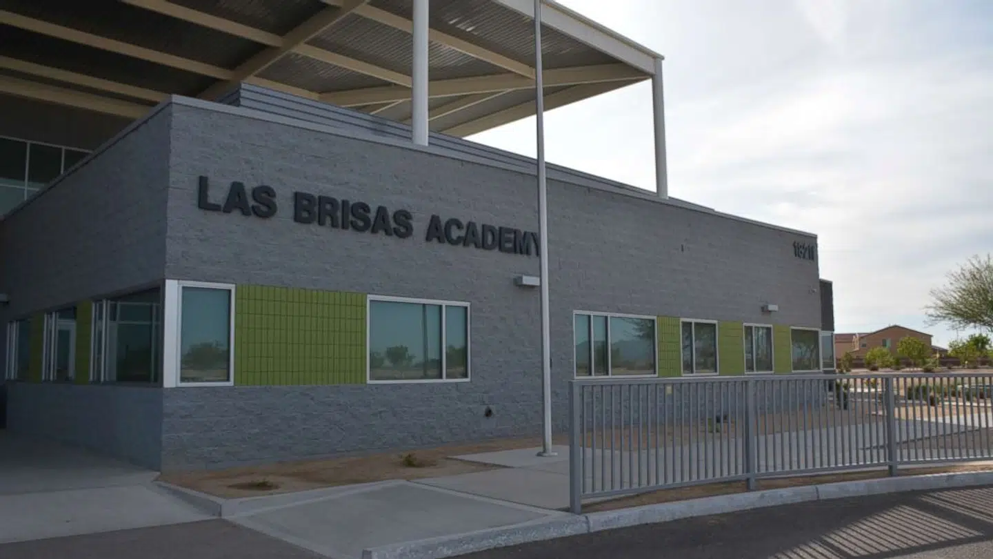 Det var her på Las Brisas Academy, at Brittany Zamora forførte den 13-årige elev.