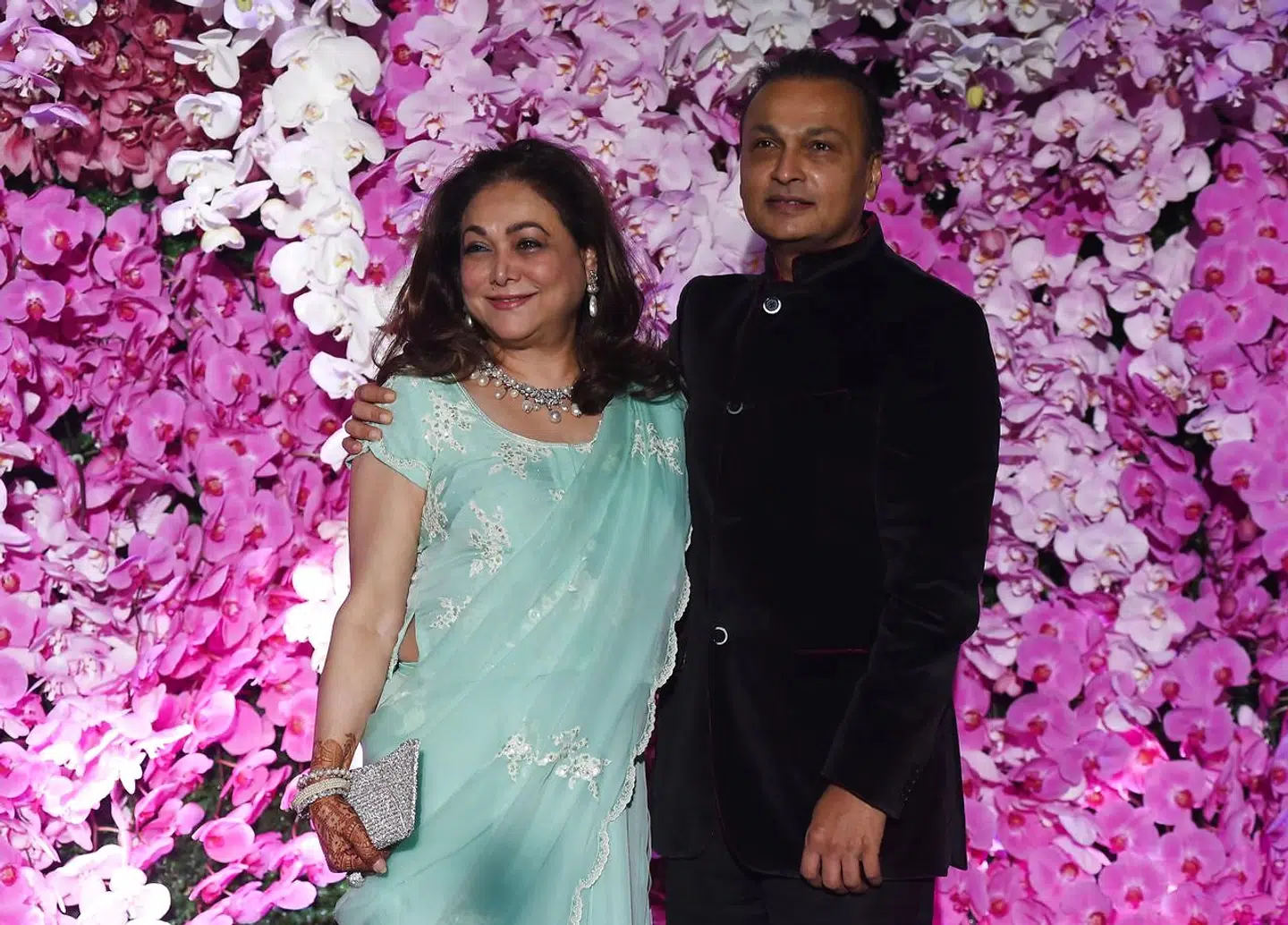 ARKIVFOTO af Anil Ambani med sin hustru, Tina Ambani.