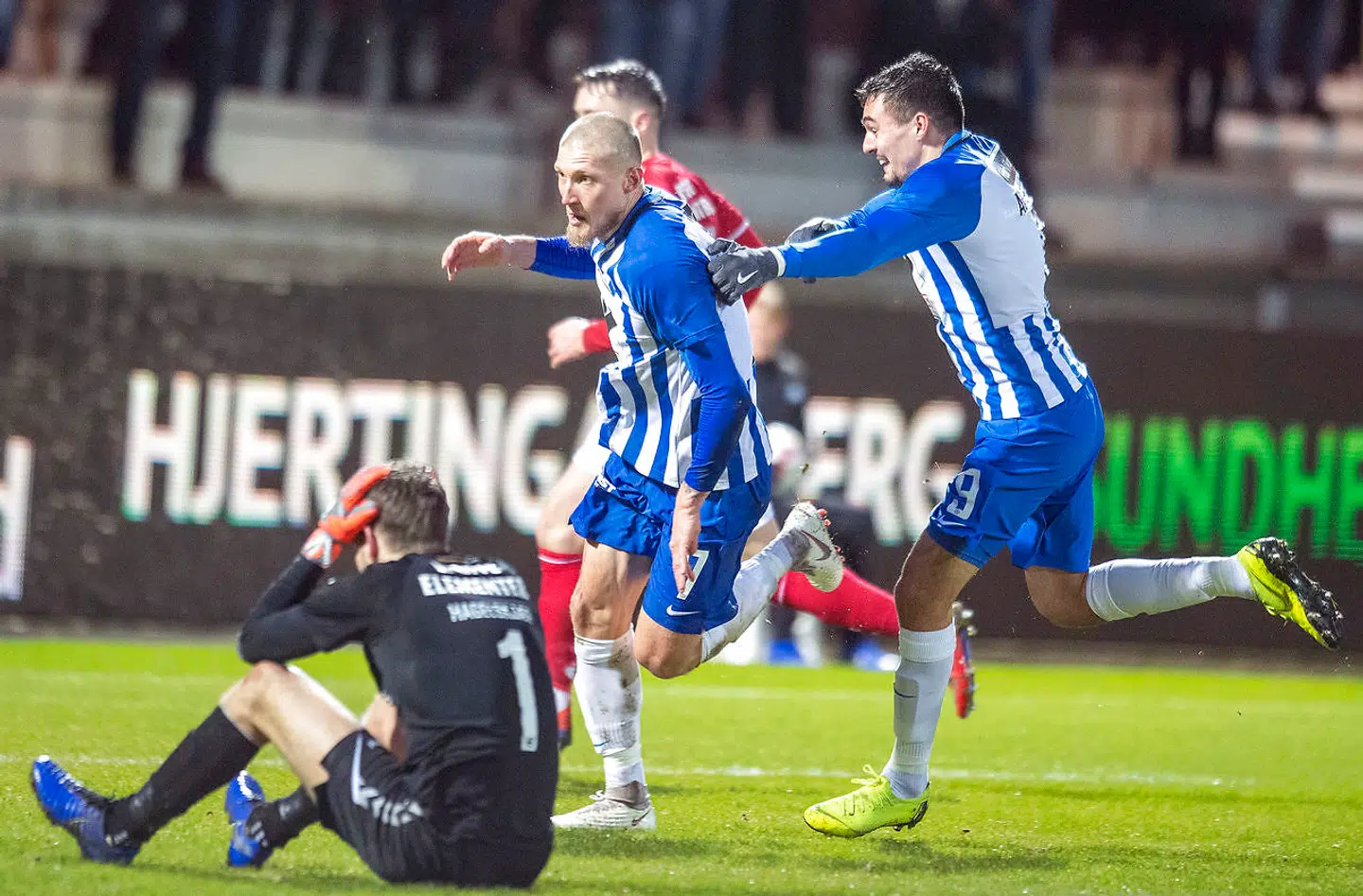 Øjeblikket hvor Esbjerg sparker sig i top-6.
