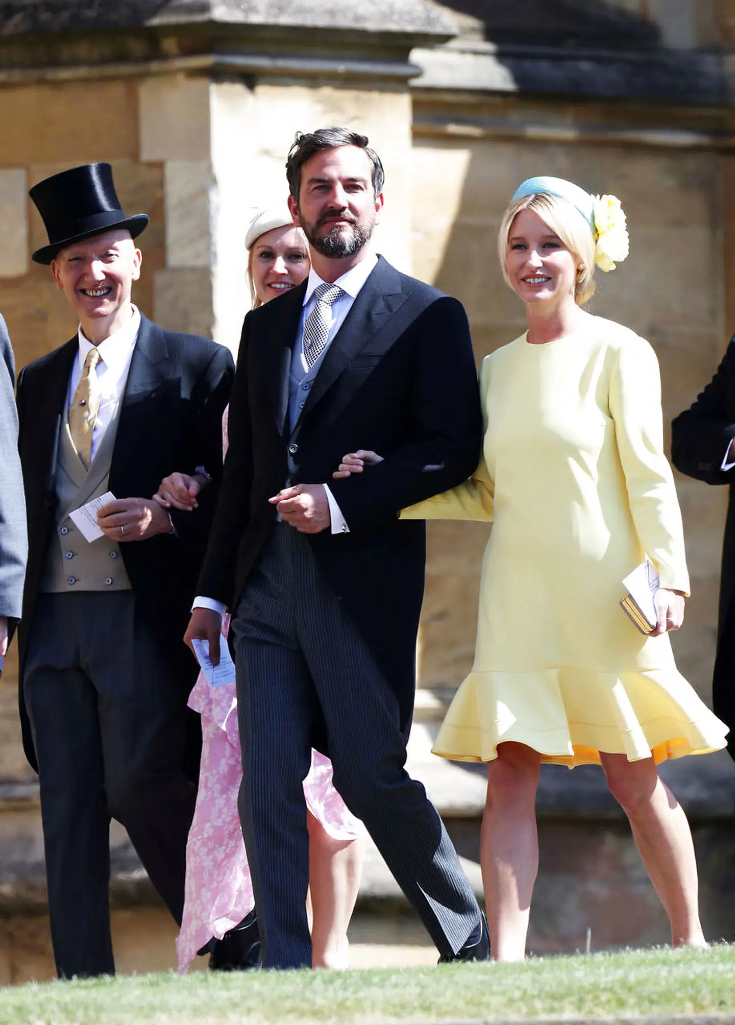 Markus Anderson og Izzy May ankommer til prins Harry to Meghan Markle's bryllup ved St George's Chapel, Windsor Slot den 19 maj 2018.