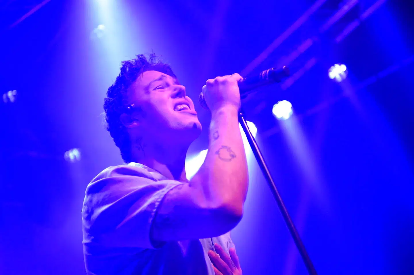 Hugo Helmig spiller koncert på Gimle i Roskilde torsdag 14.marts 2019
