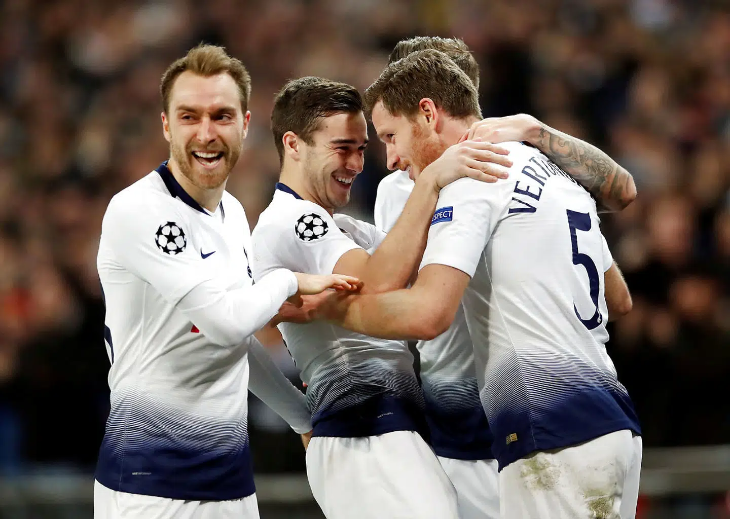 Yousee har købt rettighederne til at vise halvdelen af Premier League-kampene i næste sæson.