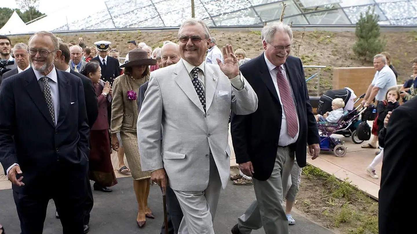Prins Henrik var i mange år protektor for København Zoo. Her ses han, da det nye elefanthus blev indviet.