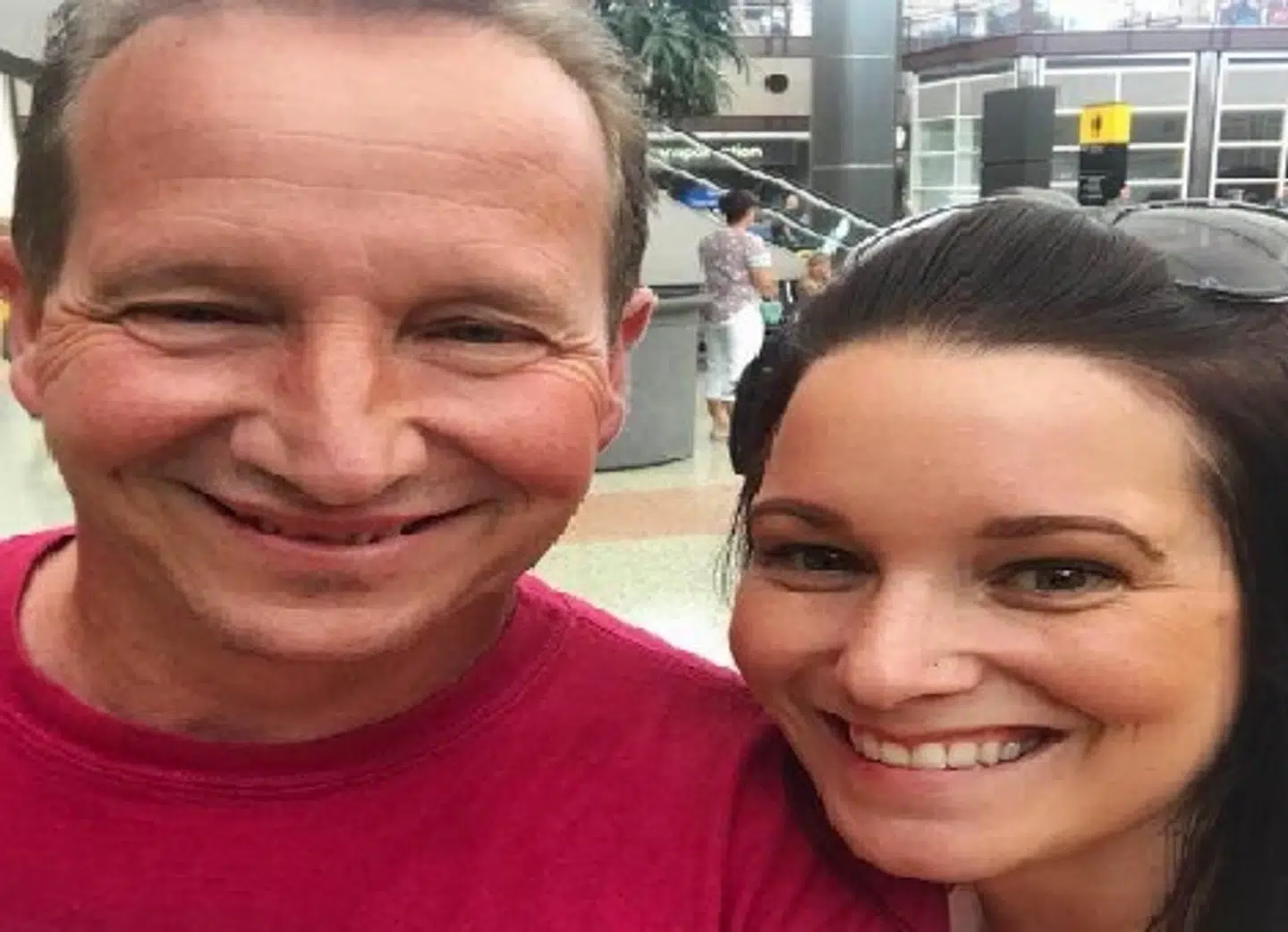 Shannan Watts sammen med sin far Frank Rzucek.