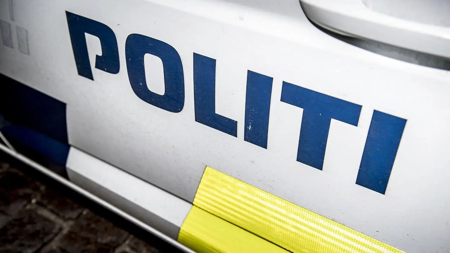 En mand, der tidligere er dømt for drab, er anklaget for to voldtægtsforsøg I Aalborg.