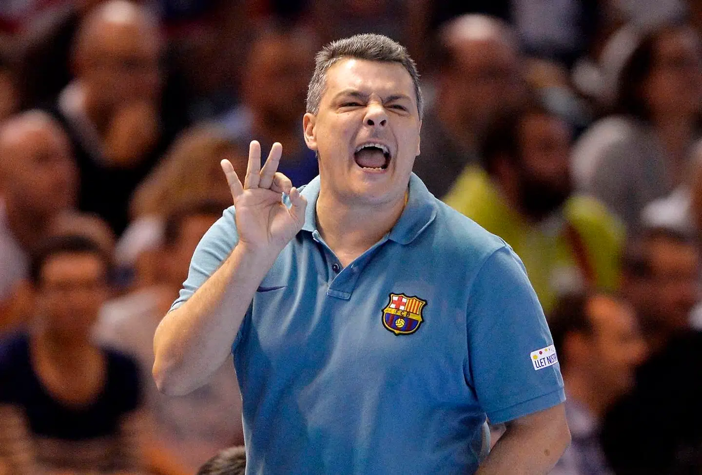 Barcelona-træner Xavi Pascual langede i begyndelsen af februar ud efter DHF. »Det kan godt være, at de er verdensmestre, men deres ledelse er dårlig,« sagde han blandt andet.