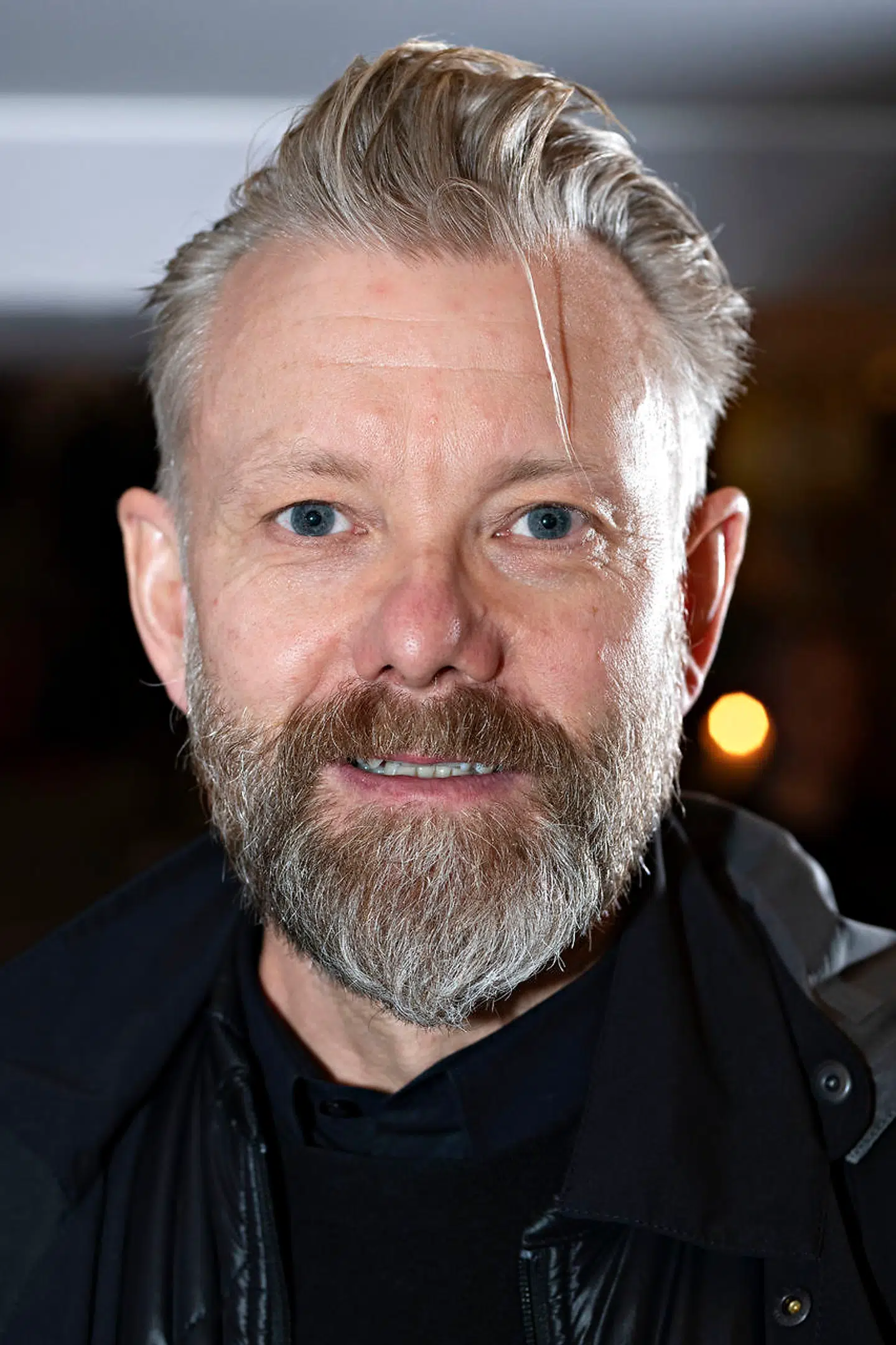 50-årige Casper Christensen er ikke blevet bare blevet vegetar, men har også skåret kraftigt ned for alkoholen.