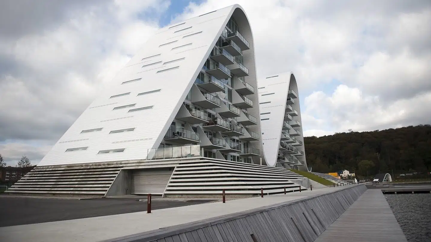 Byggeriet Bølgen ved Vejle Fjord.