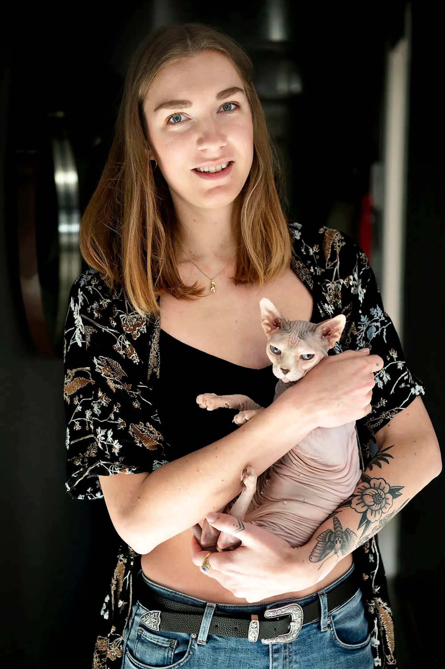 Cecilie Brygger er ikke glad for kropsbehåring, så derfor passer hendes kat My perfekt til hende.