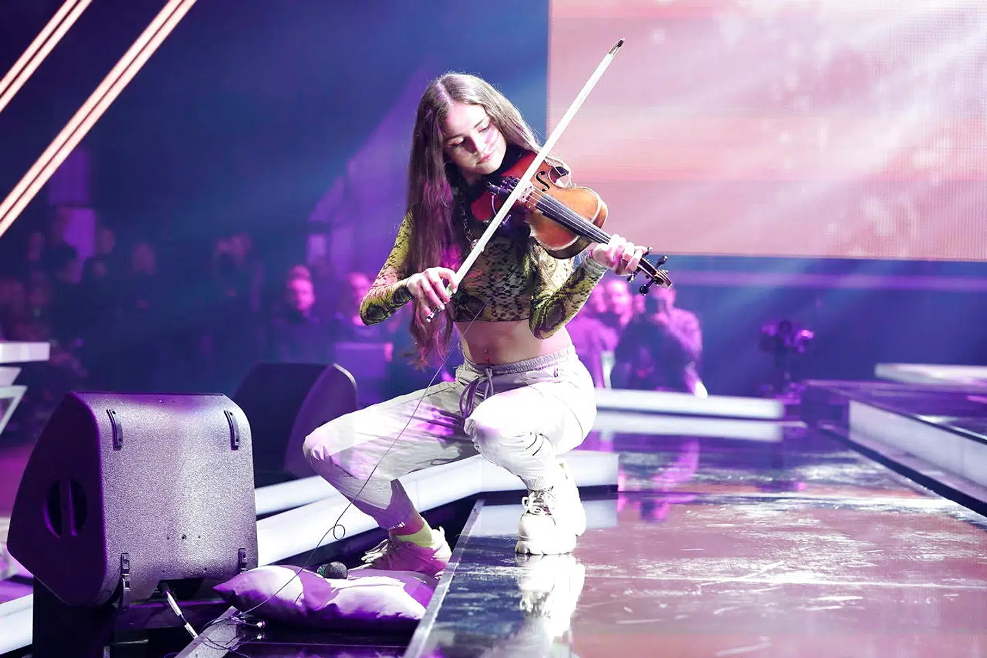 Sæsonens første liveshow i X Factor kører over skærmen, fredag den 1. marts 2019.. (Foto: Martin Sylvest/Ritzau Scanpix)