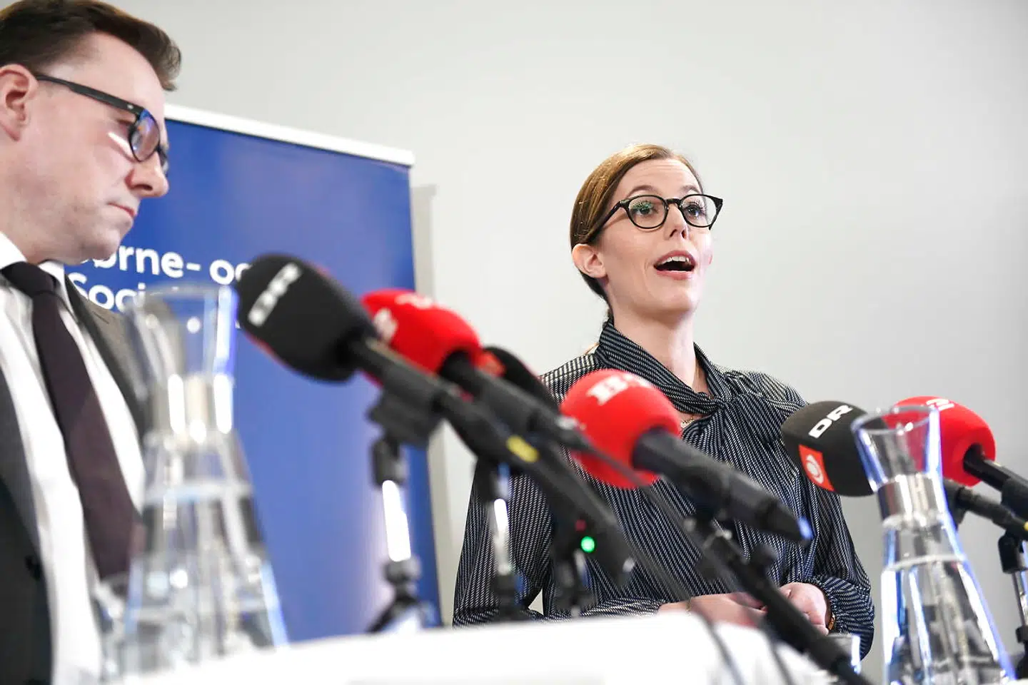 Børne- og socialminister Mai Mercado (KF) offentliggør på et pressemøde i Børne og Socialministeriet to eksterne undersøgelser vedrørende sagen om formodet svindel med tilskudsmidler begået af en ansat i Socialstyrelsen i den såkaldte Britta Nielsen sag.