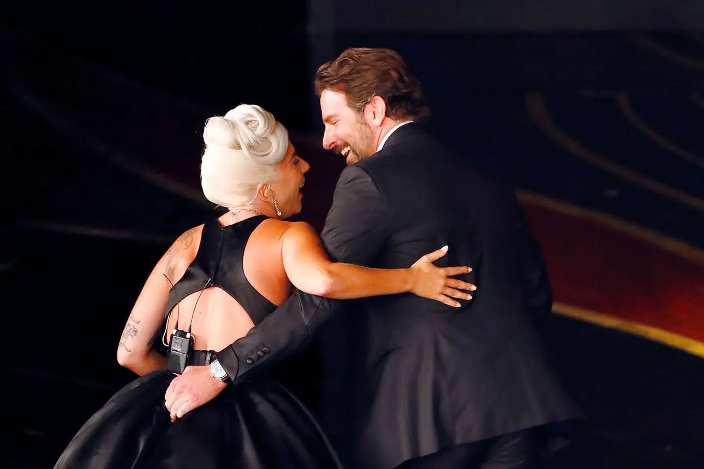 Lady Gaga og Bradley Cooper under dette års Oscar-show.