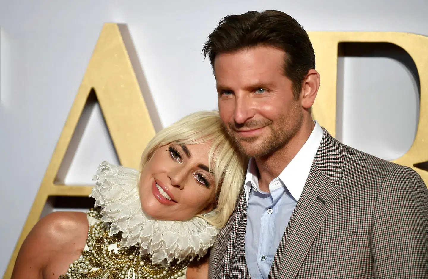Lady Gaga og Bradley Cooper spillede over for hinanden i filmen 'A Star is Born', hvor det var helt tydeligt, at det var kemi mellem de to.
