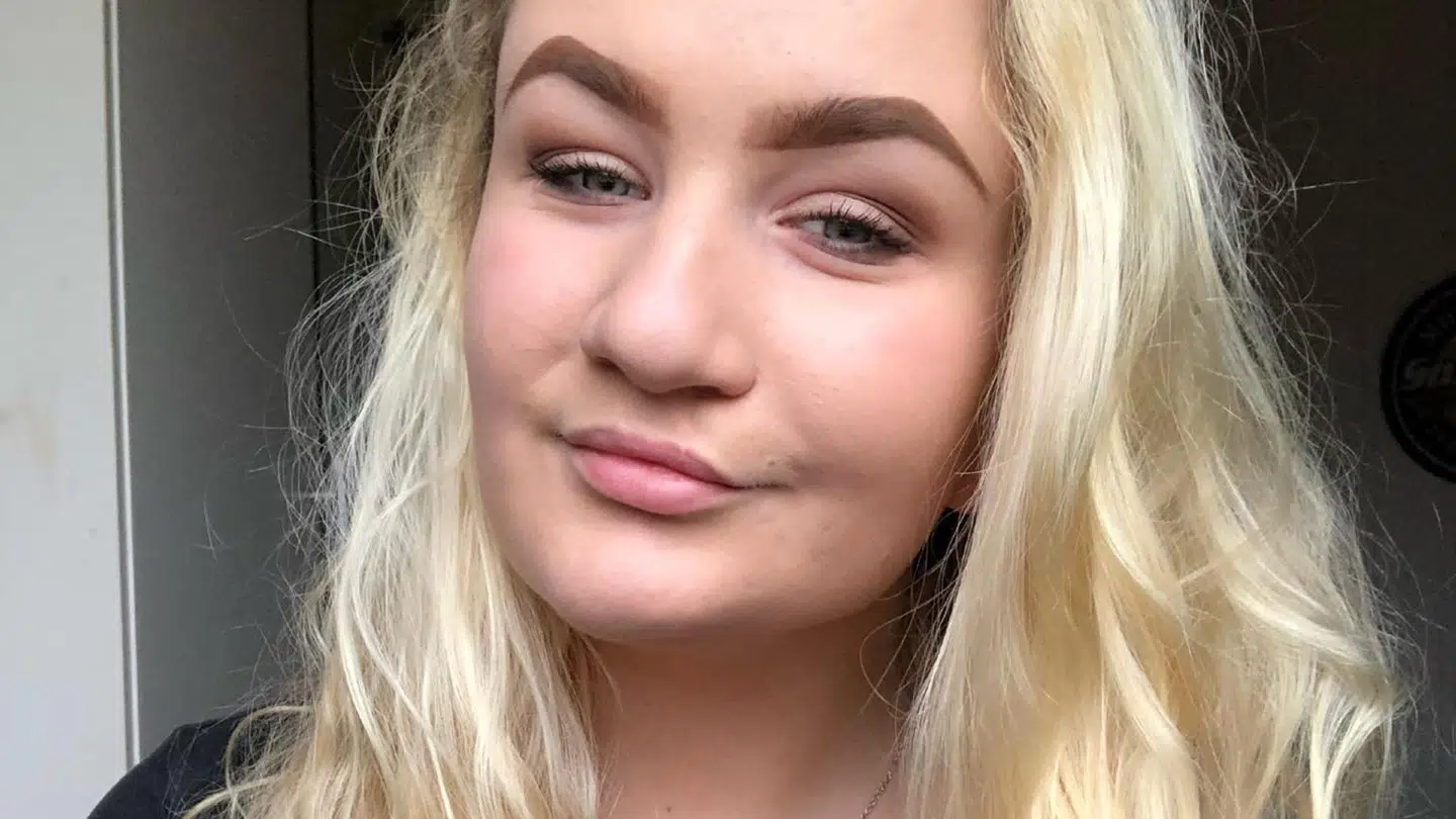Mia Frandsen blev fyret fra Føtex, fordi hun tog en bid af en kanelsnegl.