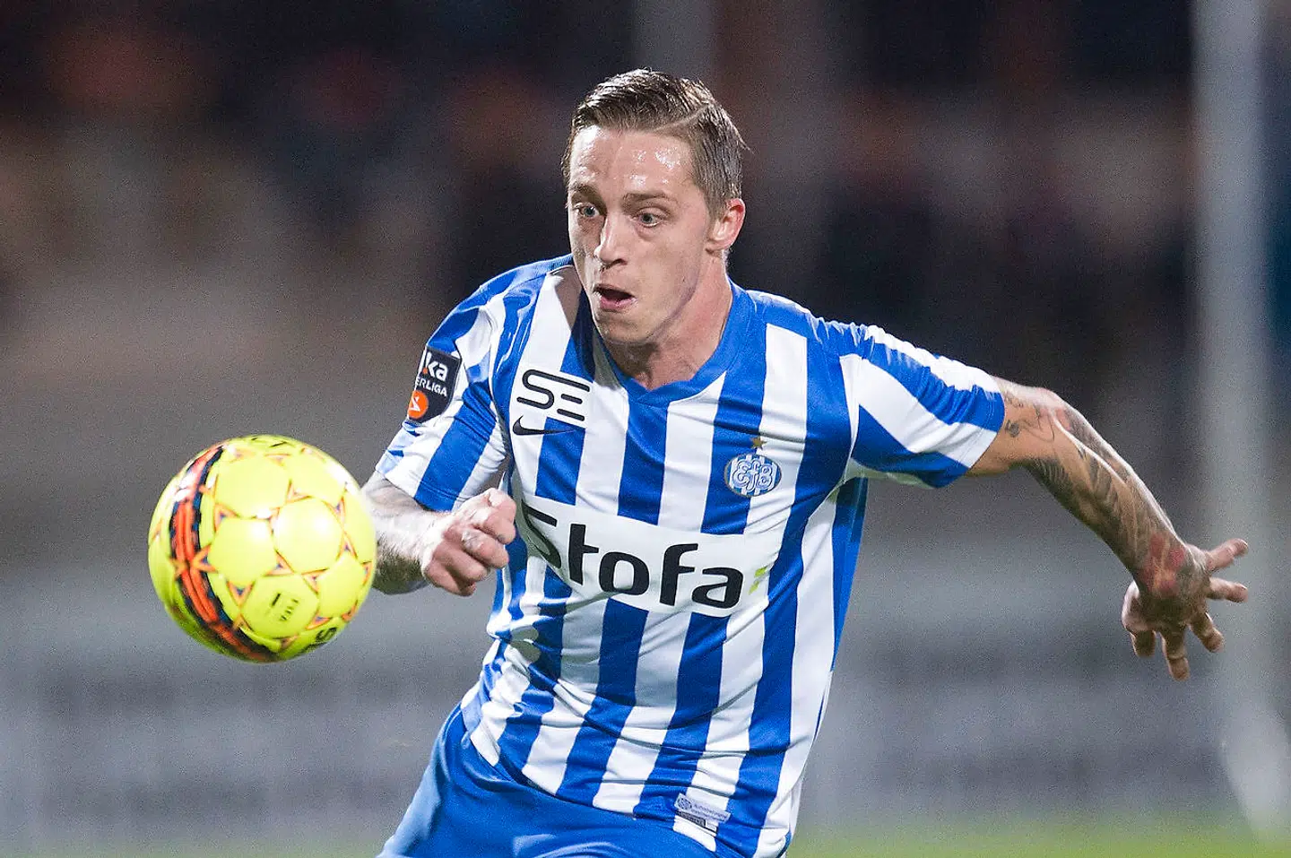 Nicki Bille nåede at spille tre måneder i Lyngby (på billedet for Esbjerg, red.), der valgte at fyre ham efter sagen den 22. oktober.