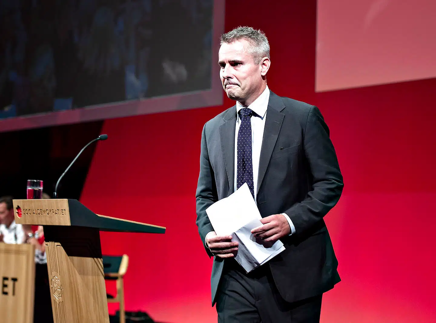 Gruppeformand Henrik Sass Larsen ses her på talerstolen ved Socialdemokratiets Kongres i Aalborg Kongres og Kulturcenter, lørdag 22. september 2018.