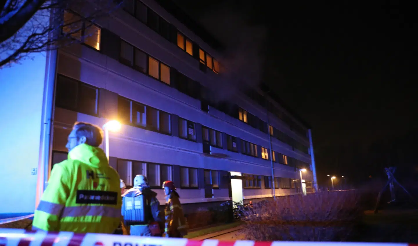 En brand brød natten til søndag ud i en beboelsesejendom i Albertslund.