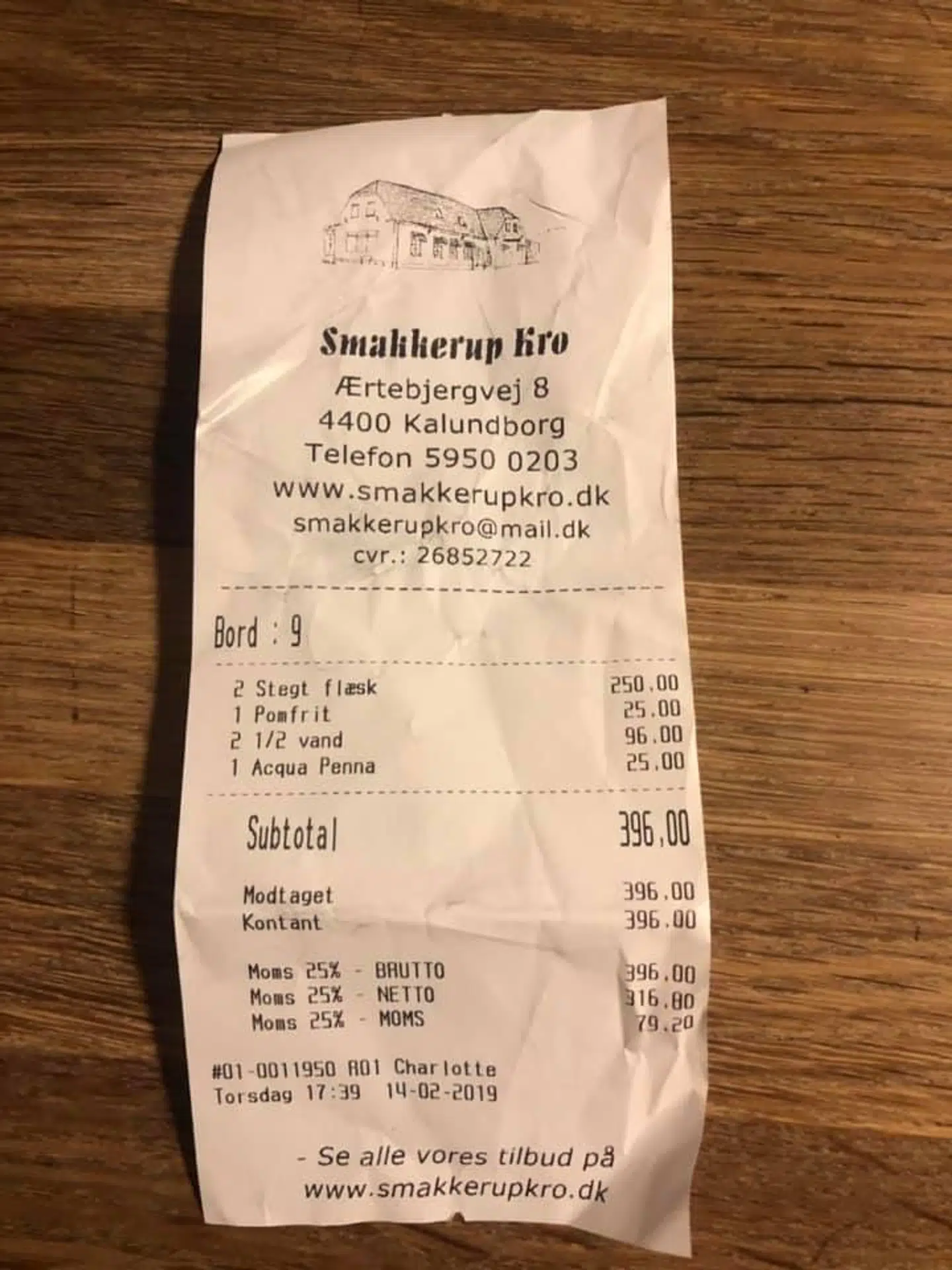 Her er bonen, hvor Martin og kæreste blev faktureret 25 kroner for at få dækket op til deres søn