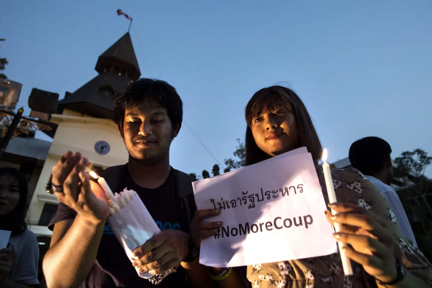 Demokratiforkæmpere demonstrerer mod juntaen forud for valget i næste måned. Thailands monarki er normalt hævet over politik, men en prinsesse har udløst et politisk drama ved at tilkendegive sin støtte til oppositionen. Jewel Samad/Ritzau Scanpix