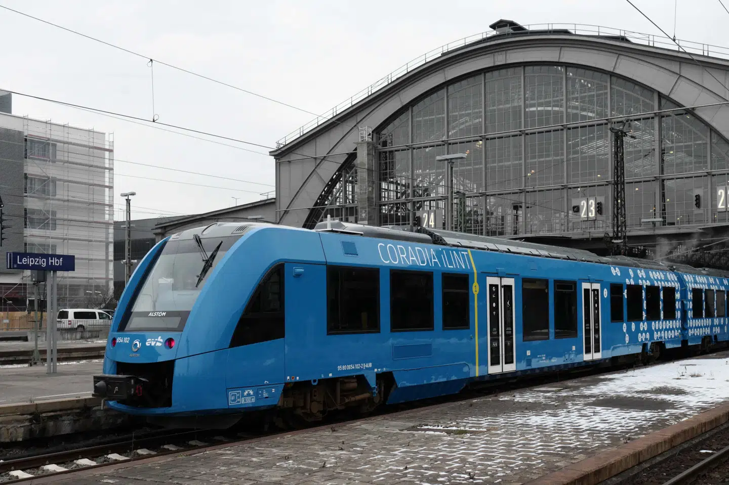 Franske Alstom og tyske Siemens ønskede at skabe en toggigant. Men EU-Kommissionen sagde nej. Nu vil de to store EU-lande ændre reglerne. Peter Endig/Ritzau Scanpix