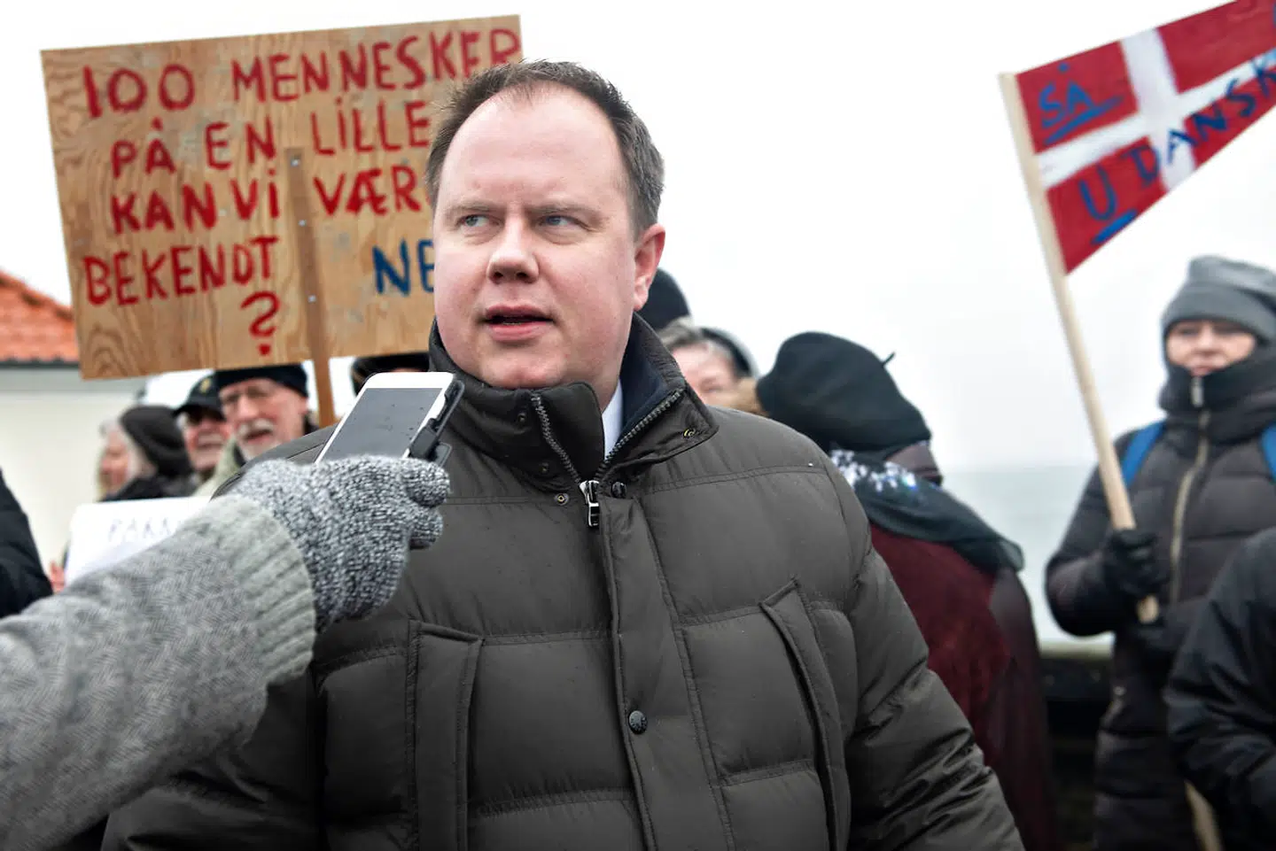 Udlændinge- og Integrationsudvalget, herunder Martin Henriksen (DF), besøger Lindholm og afholder udvalgsmøde i Kalvehave. Martin Henriksen. Kalvehave Havn onsdag den 6. februar 2019.