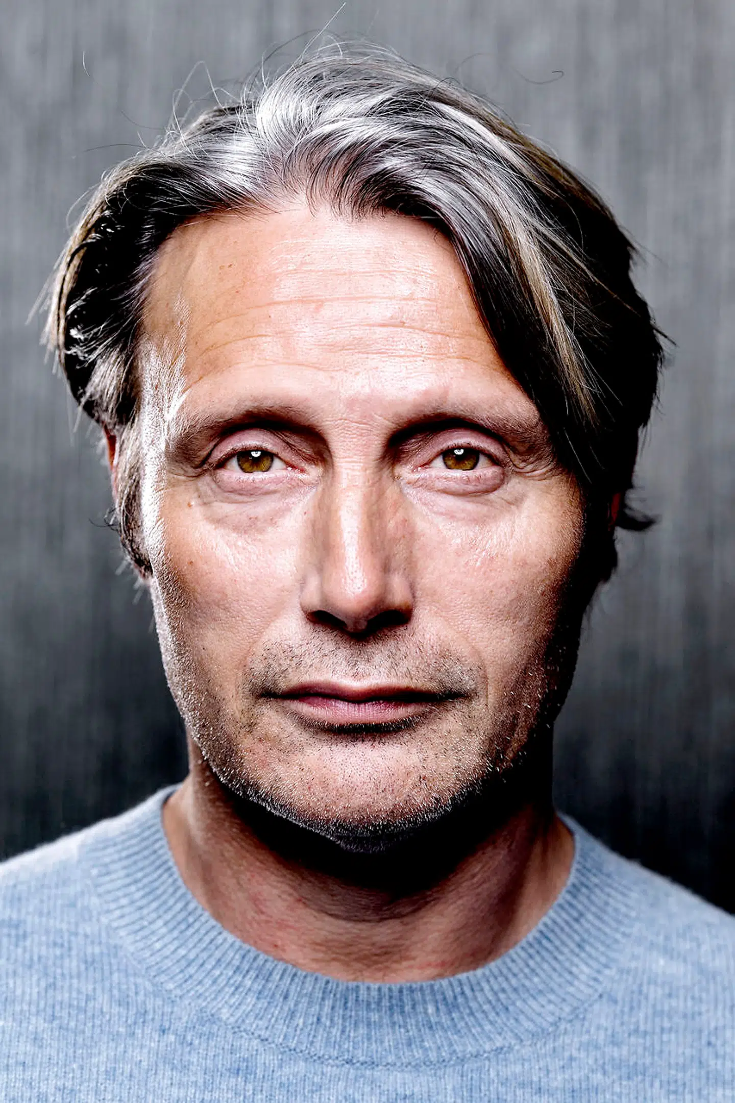 Mads Mikkelsen tabte sig otte kilo under optagelserne til filmen Arctic.