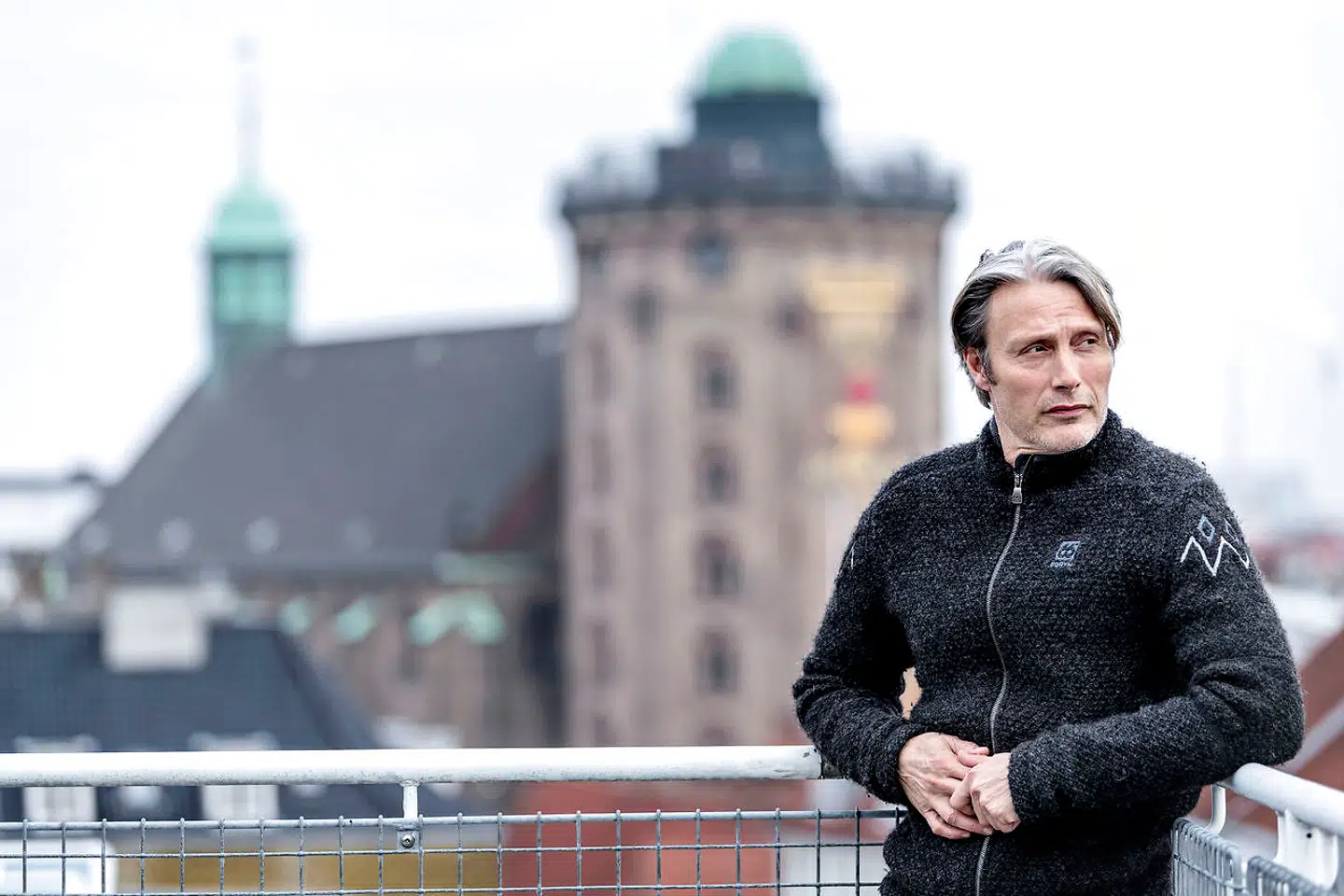 Mads Mikkelsen er født og opvokset i København.
