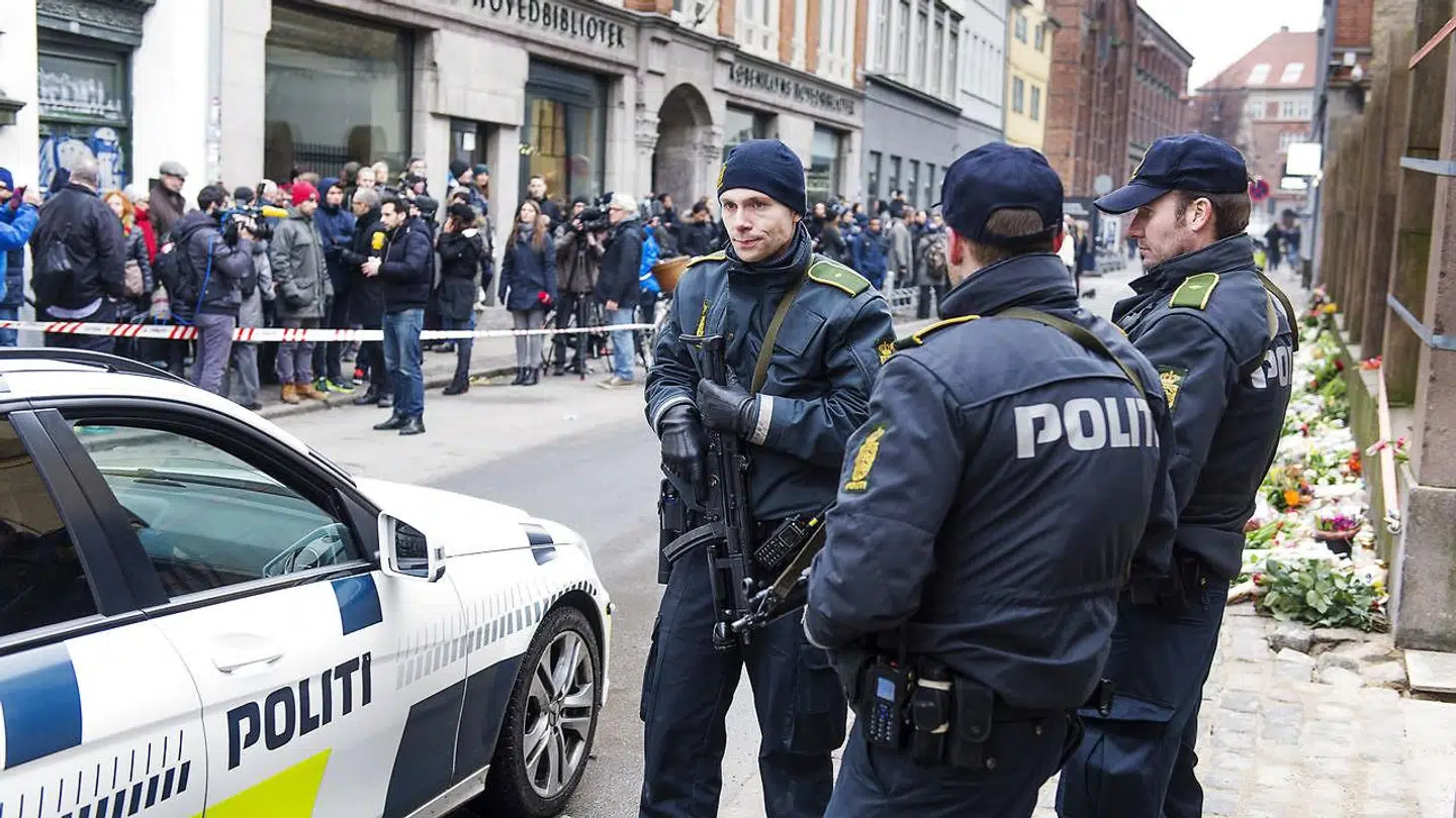 Det danske politi har nu samlet set brugt mere end én million mandskabstimer foran de jødiske institutioner i Storkøbenhavn. Fra 2018 deler de den opgave med forsvaret.