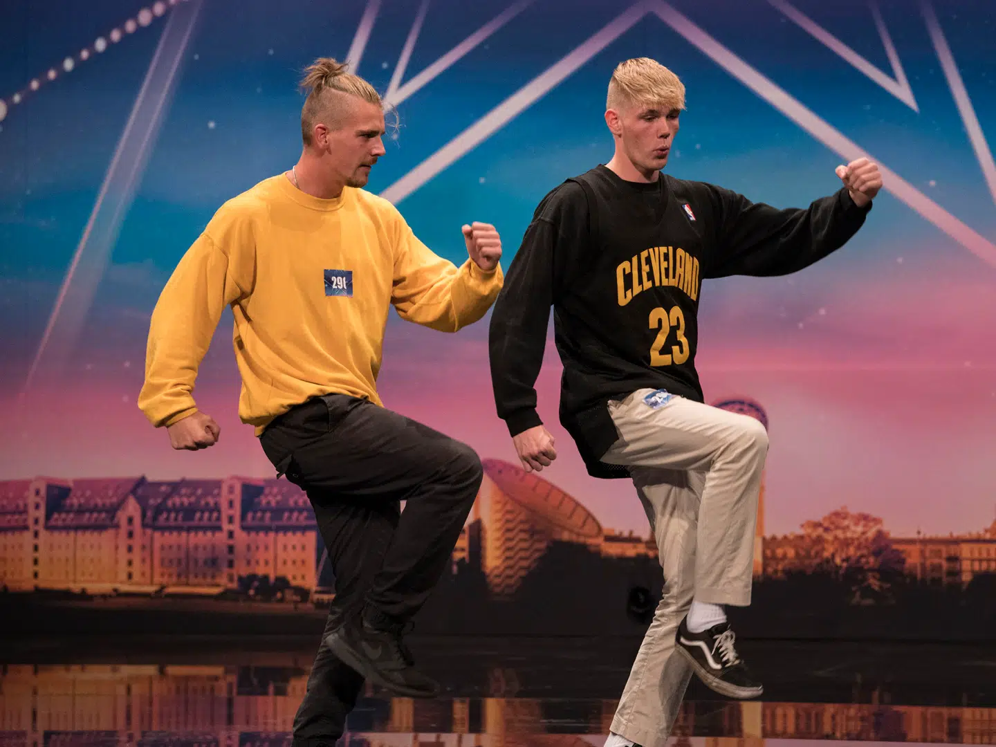 De to brødre rejste til Los Angeles i novmeber for at deltage i det populære talentshow 'America's Got Talent: The Champions'.