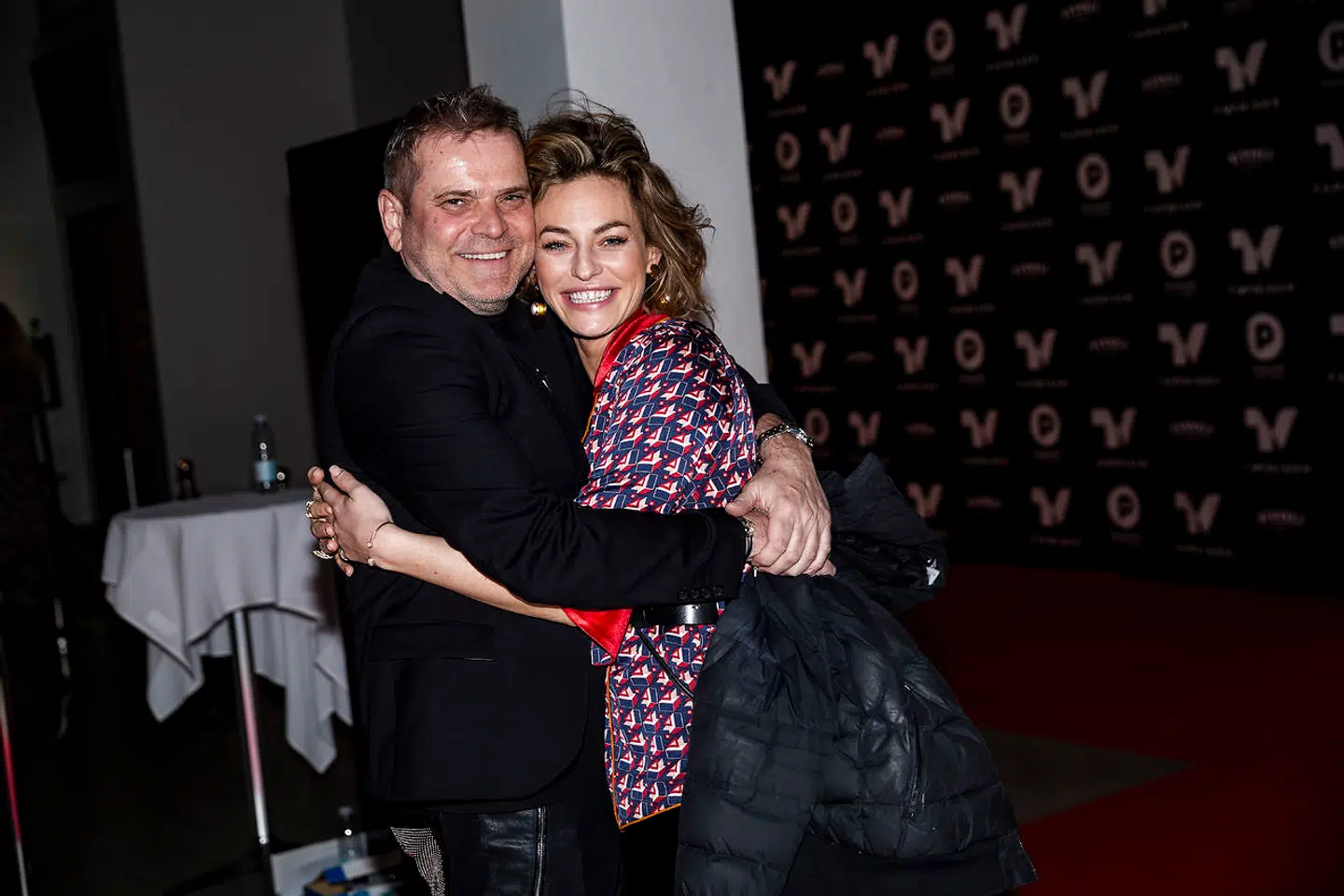 »Du ligner en million og det gode ved dig er, at det kommer indefra,« sagde Hans Pilgaard til Sarah Grünewald.