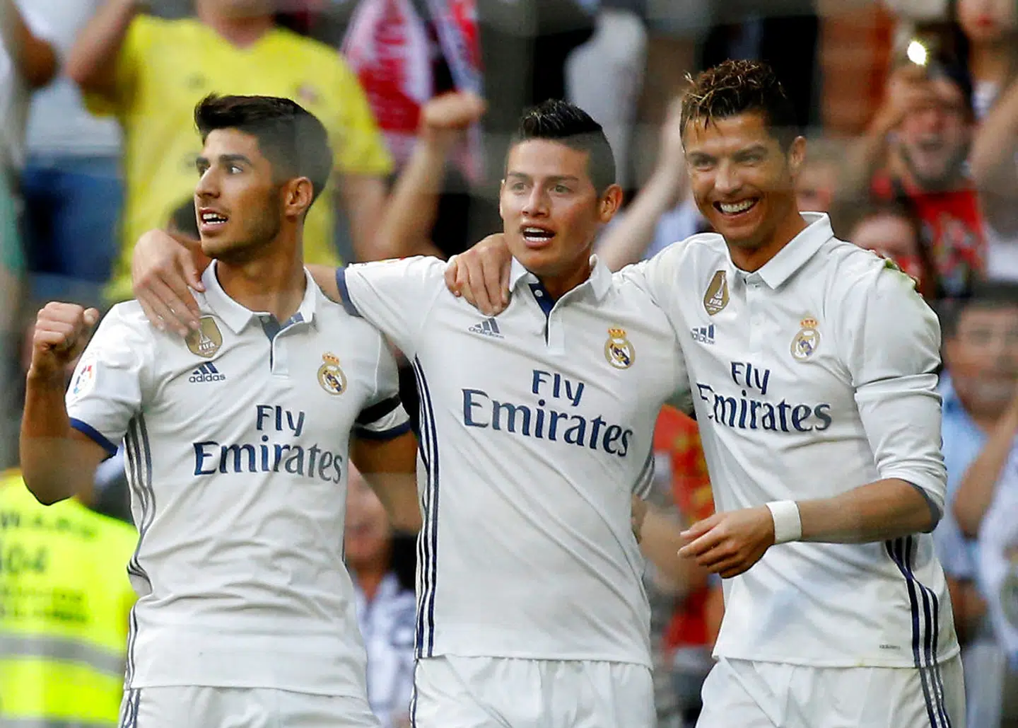 James Rodriguez (i midten) er blevet en del af Eriksen-transfersagaen.