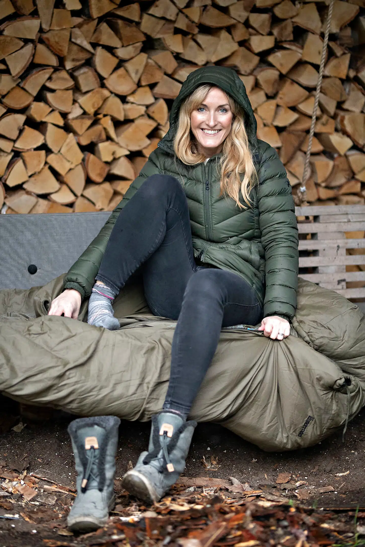 Marie Brixtofte elsker at sove eftermiddagslur i brændeskuret i haven bag patriciervillaen i Hellerup. Hun har købt en militærsovepose, så det er muligt i al slags vejr.