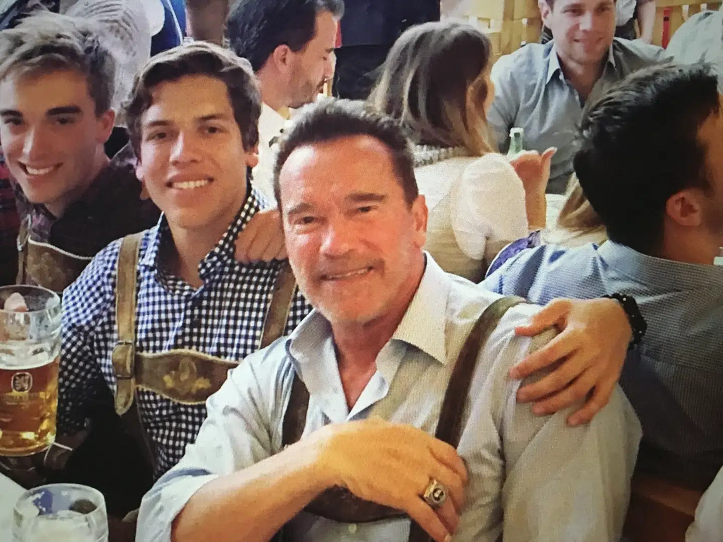 Arnold og søn til Oktoberfest i München
