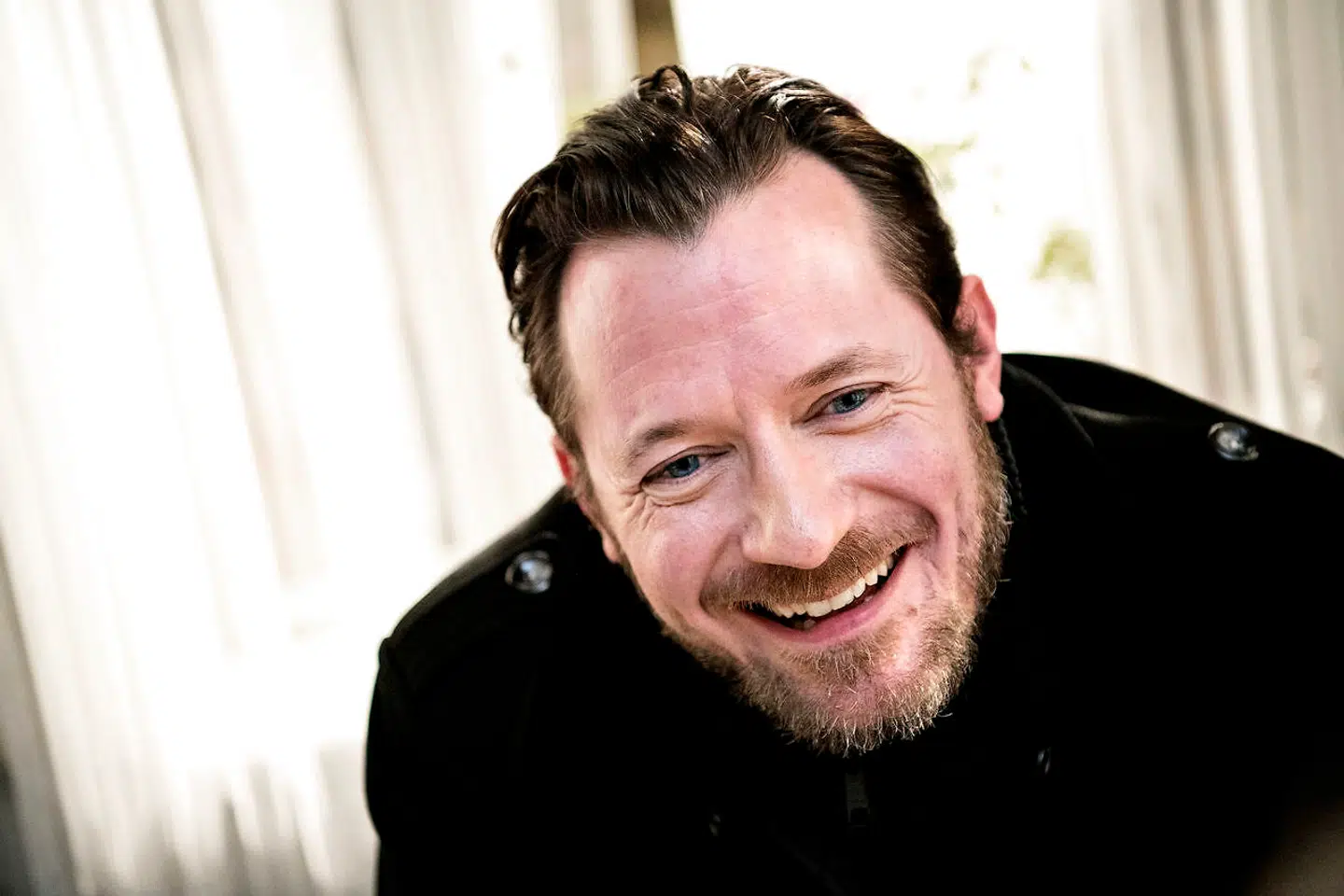 Jens Jacob Tychsen kan ikke lide at se sig selv på tv.