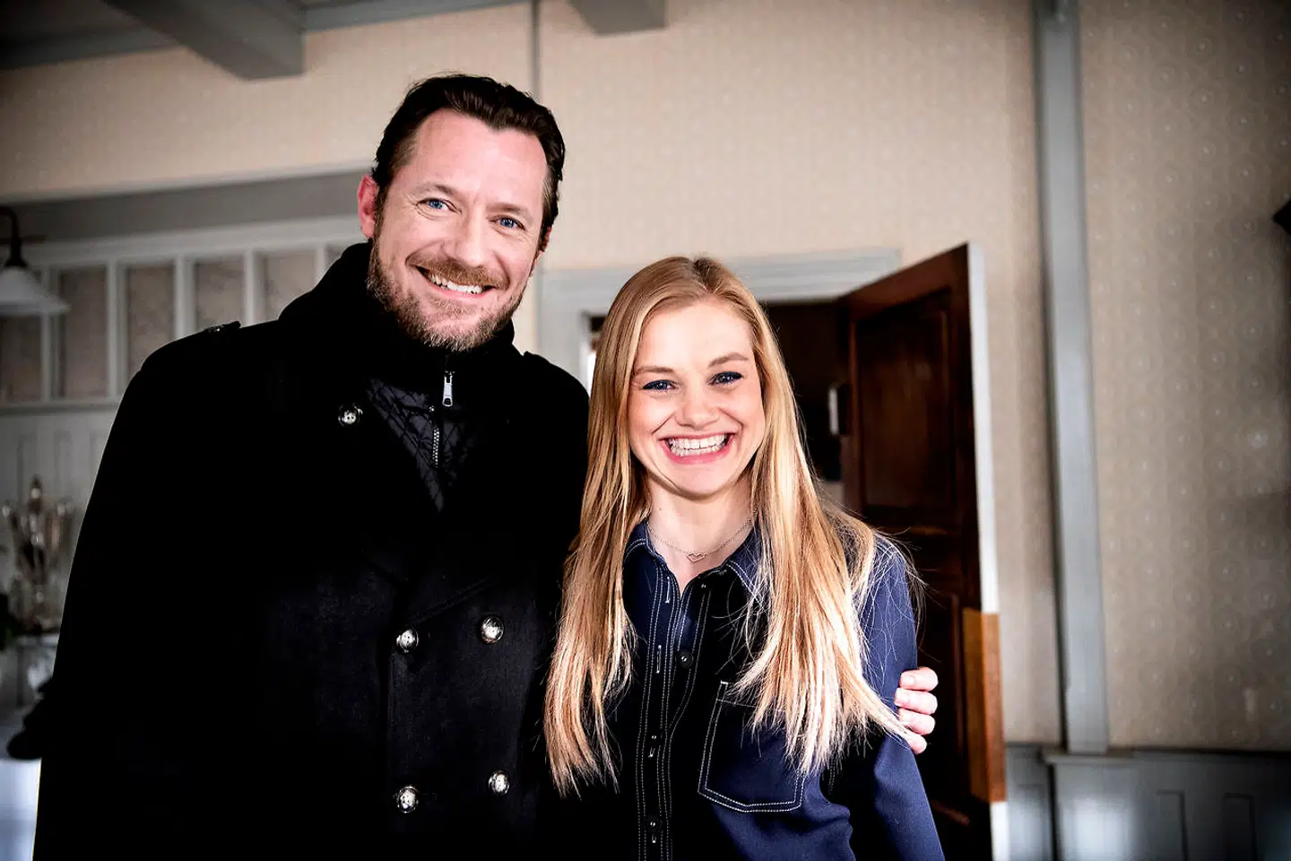 Pressemøde i forbindelse med lanceringen af TV2's tv-serie 'Badehotellet', 5. sæson. Jens Jacob Tychsen og Lisa Werlinder.