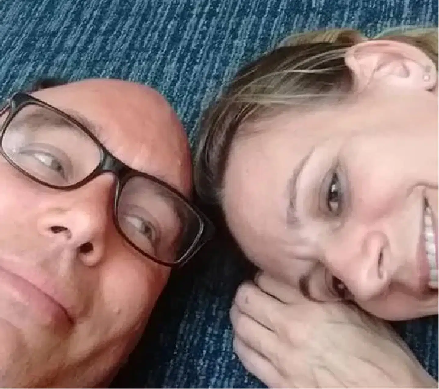 Aaron Long og Jessica Share er nu blevet kærester og bor sammen i Seattle.