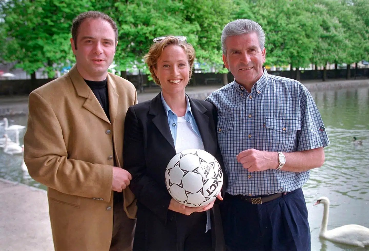 DR Ssportens VM-hold i 1998. Fra venstre Kent Nikolajsen, Natasja Crone og Tommy Troelsen.