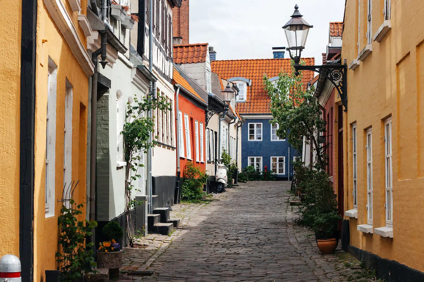 Aalborg byder både på ny arkitetkur og gamle, maleriske gader.