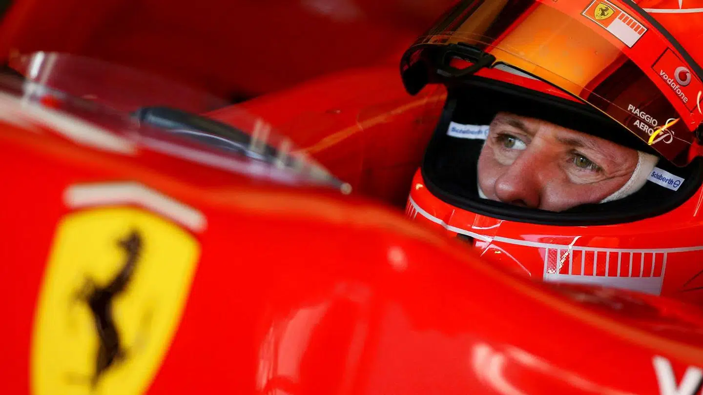 Schumacher kom til skade på en skiferie i 2013. Siden har information om hans tilstand været sparsom. (Photo by JOSE LUIS ROCA / AFP)