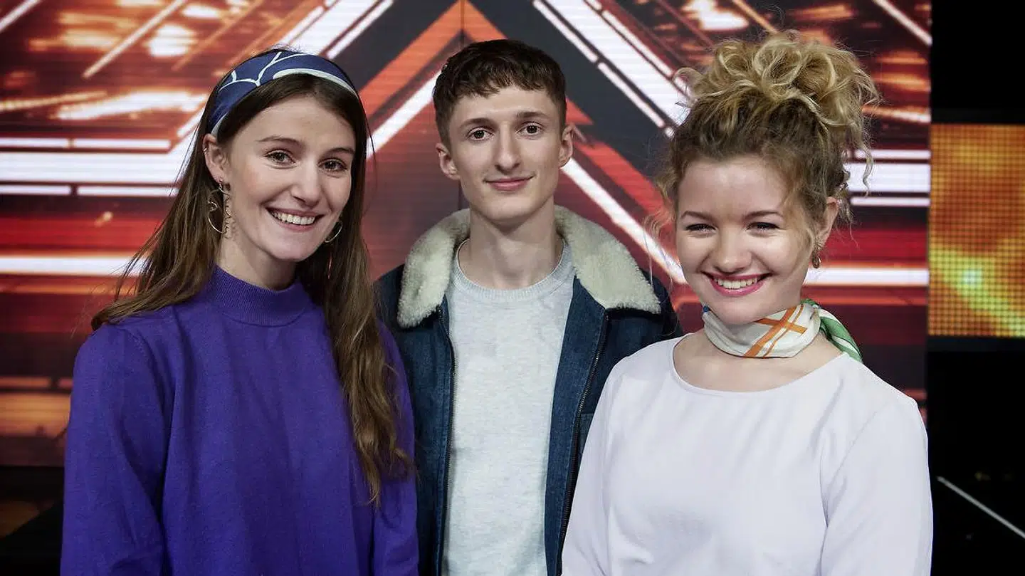 Place on Earth som består af Kathrine, Andreas og Mille ved X-factor pressemøde torsdag den 22 februar 2018.. (Foto: Liselotte Sabroe/Scanpix 2018)