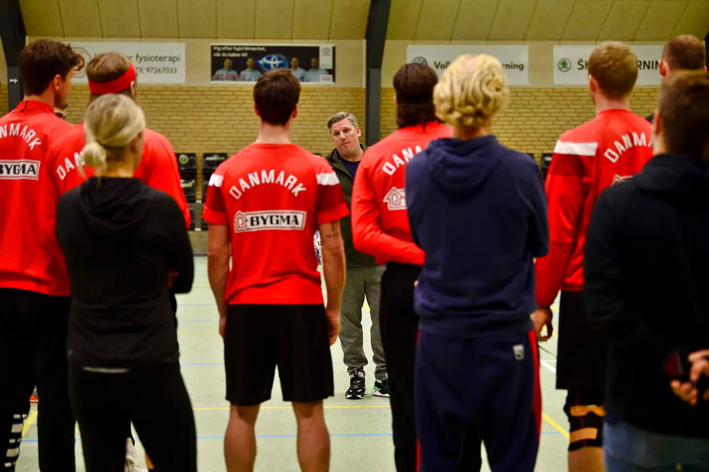 Det danske herrelandshold træner forud for håndbold -VM, der spilles i januar i Danmark og Tyskland.