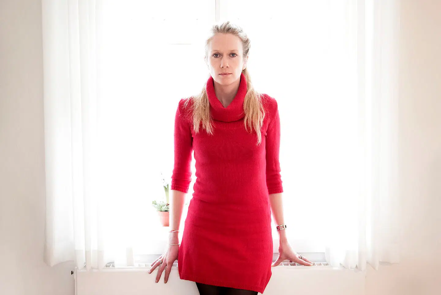 Sognepræst og debattør Marie Høgh i hendes præstebolig i Uggeløse.